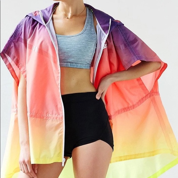 Nike Other - Nike sunset poncho